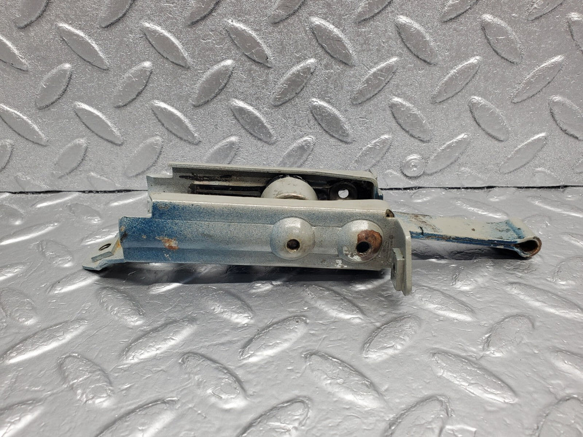 48620 Mercedes-Benz W123 Front Door Safety Check Strap