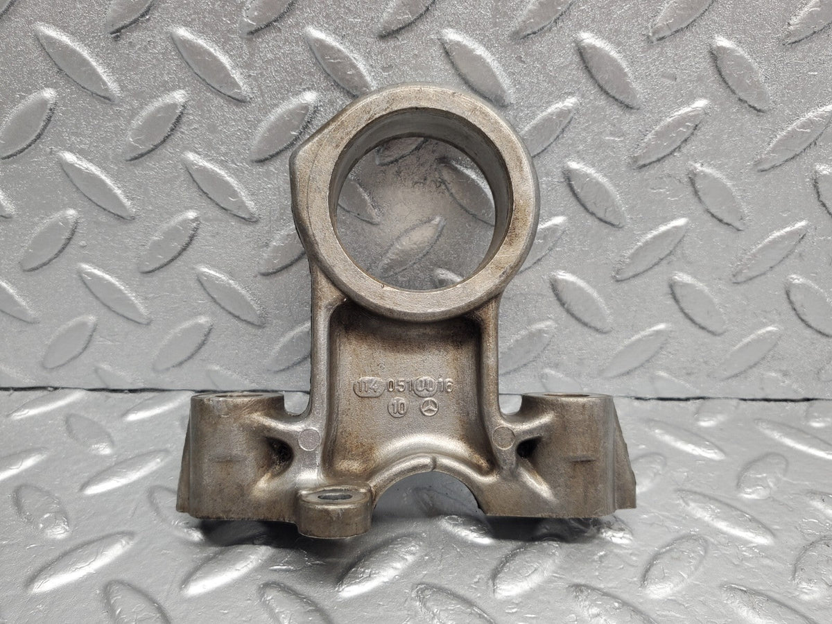 48807 Mercedes-Benz W108 Camshaft Tower Bearing A1140510016