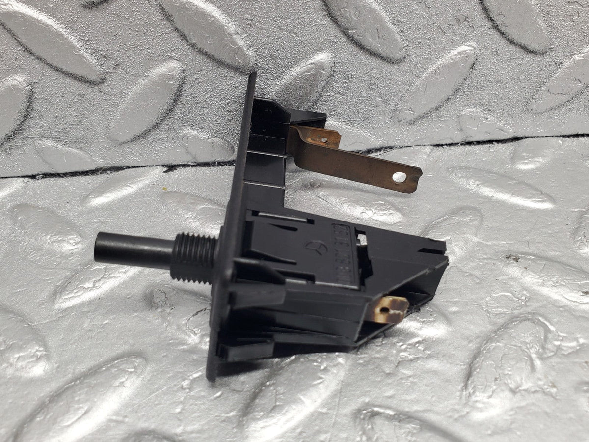49654 Mercedes-Benz W126 Trunk Boot Light Switch A1158202511 A0008213152