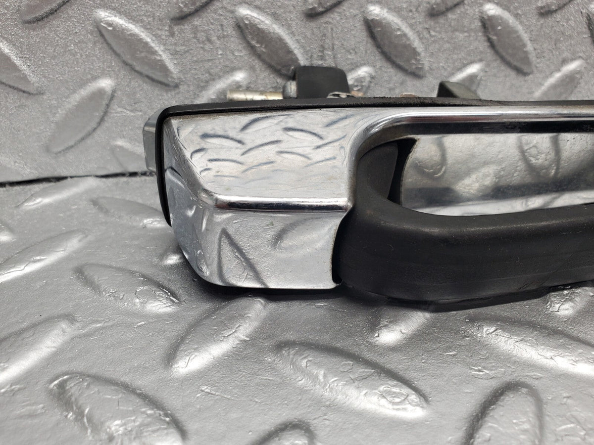 48603 Mercedes-Benz W123 Rear Left Exterior Door Handle A1237600359 A1237660005