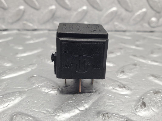 51338 Mercedes-Benz R230 R129 Coupe Multi Purpose Relay A0025421319