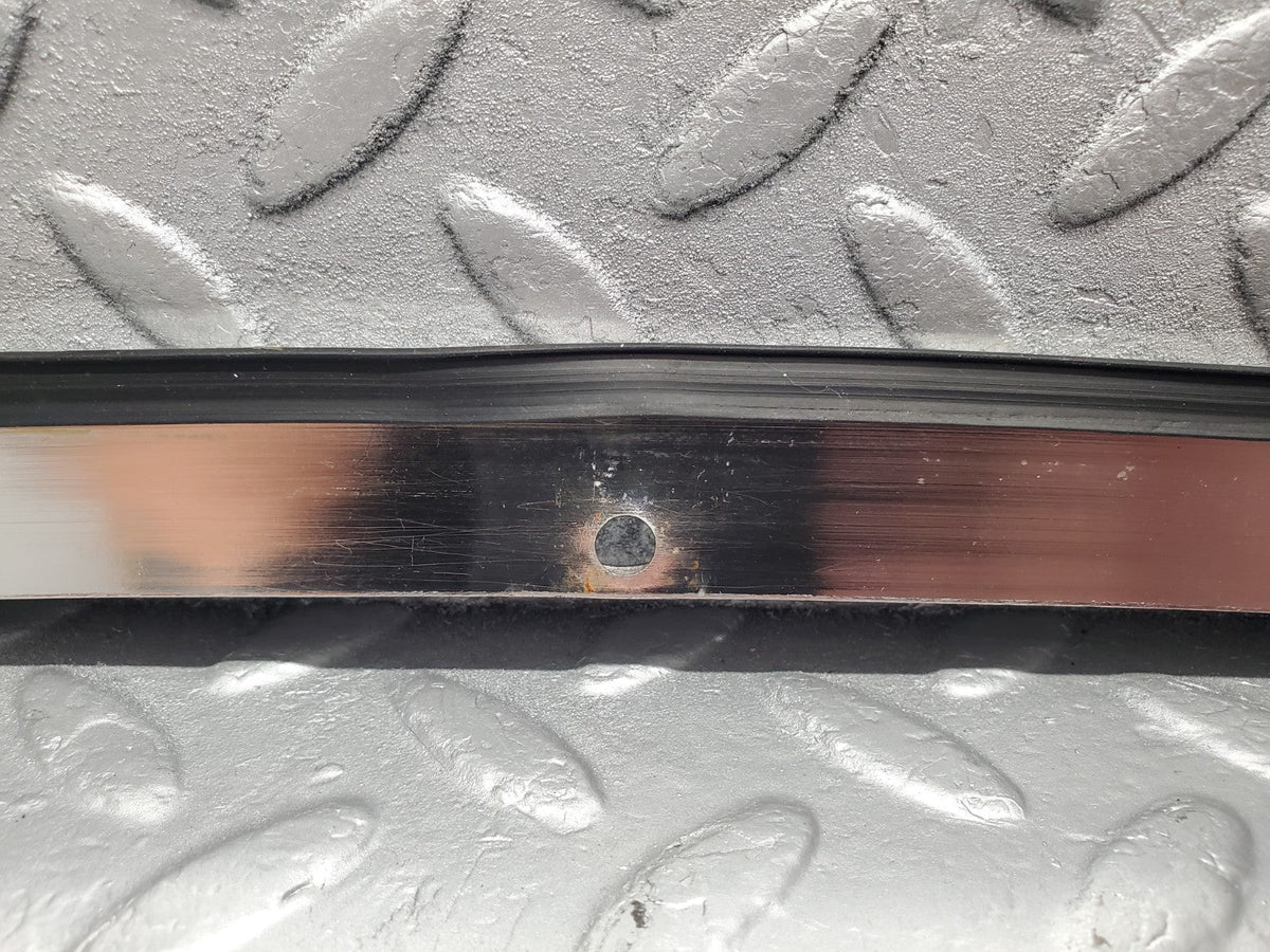 50149 Mercedes-Benz R107 SL Hardtop B Pillar Chrome Trim Right Side