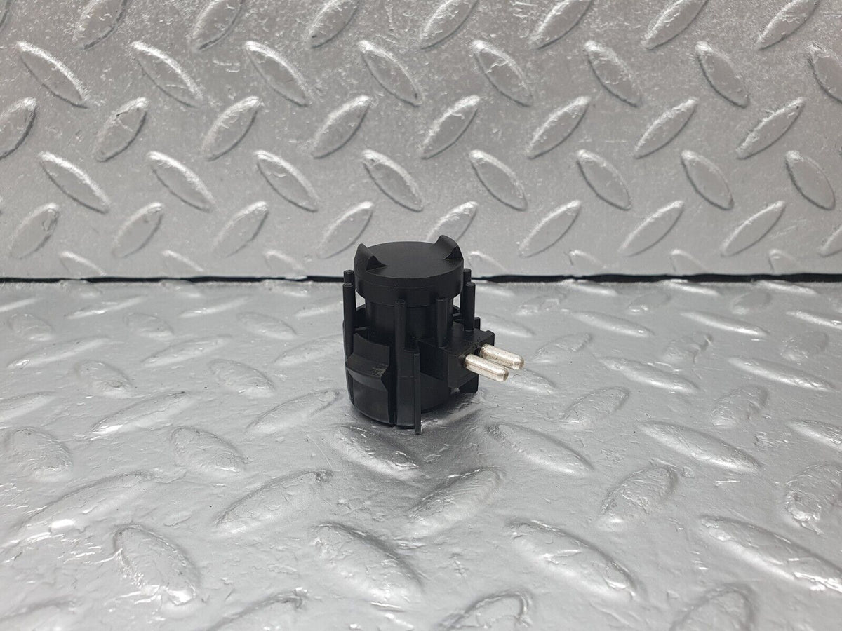 43545 Mercedes-Benz C126 380SEC Coupe Kick Down Switch A0015456314
