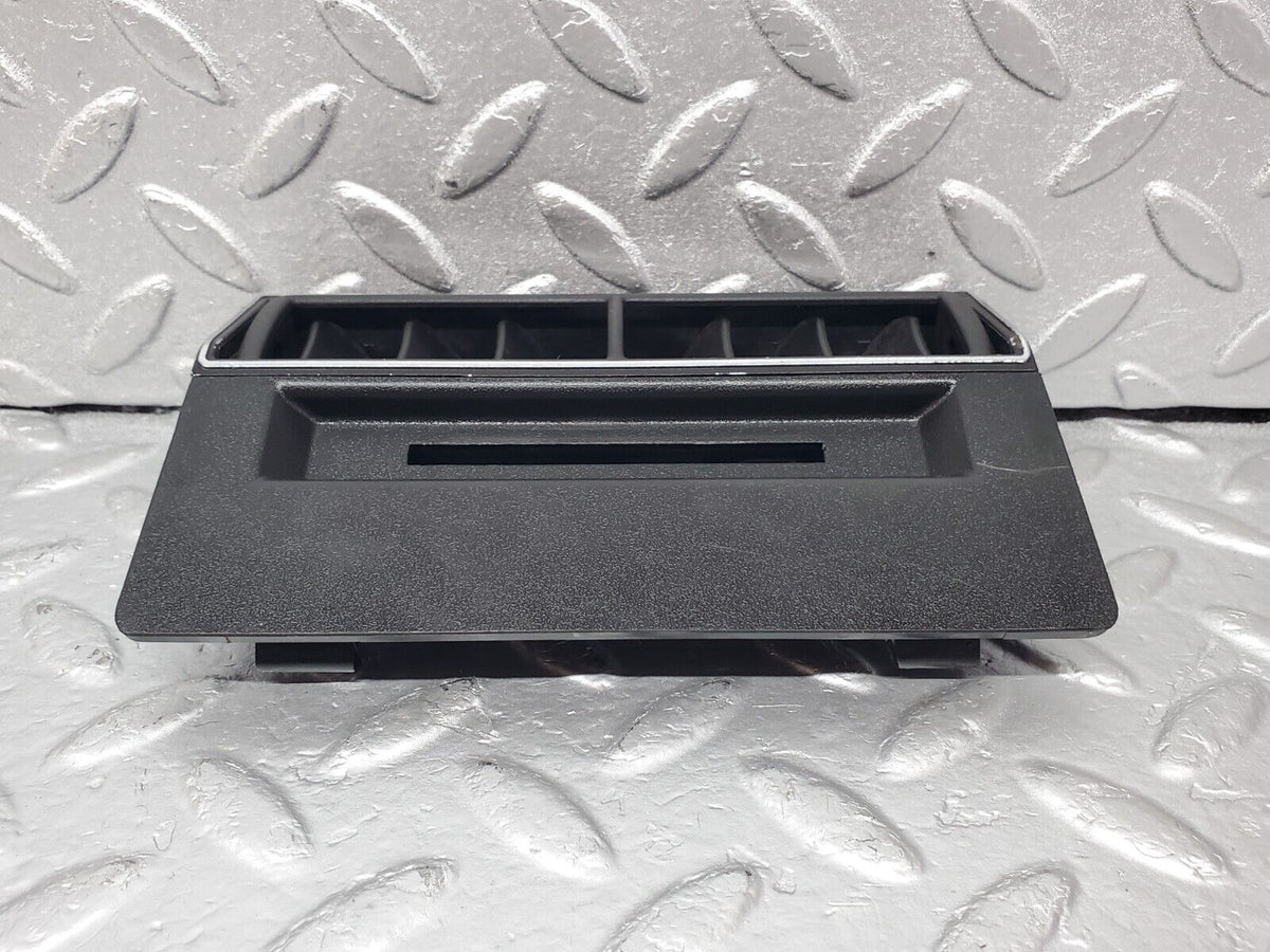 45584 Mercedes-Benz W126 420SE Centre Console Air Vent A1268300013