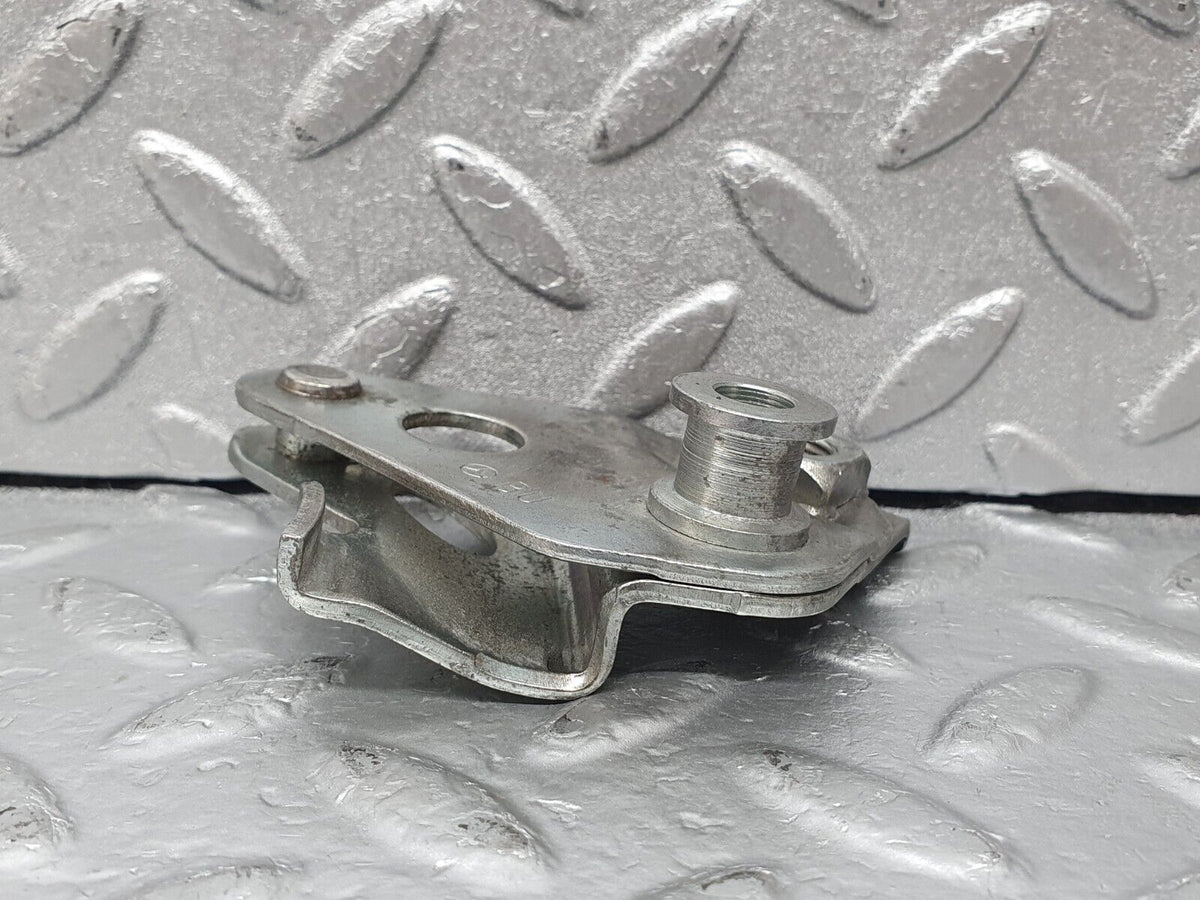 44167 Mercedes-Benz C123 230CE Coupe Front Right Seat Belt Bracket
