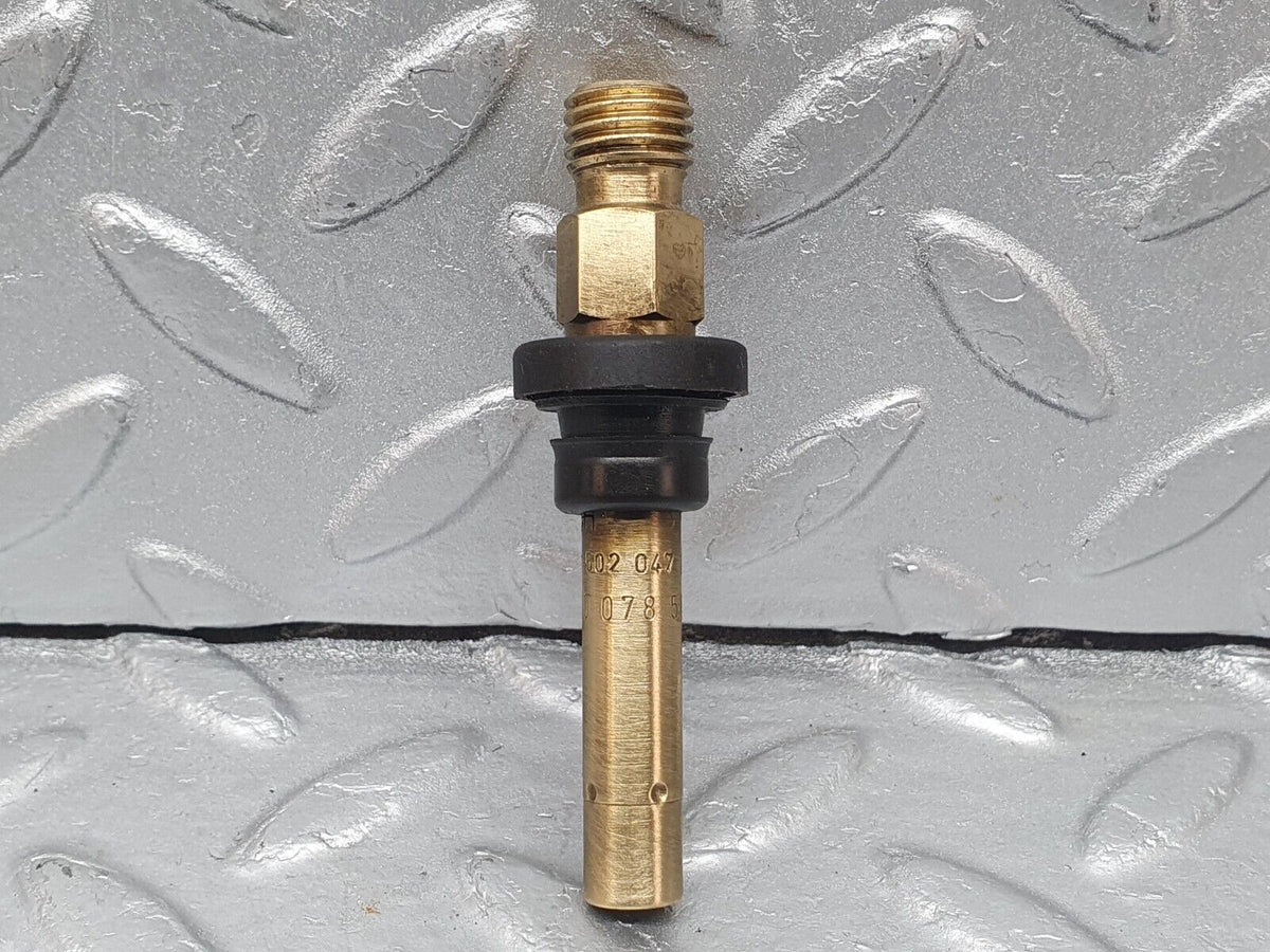 41036 Mercedes-Benz W126 300SE Fuel Injector Bosch A0000785623 0437502047