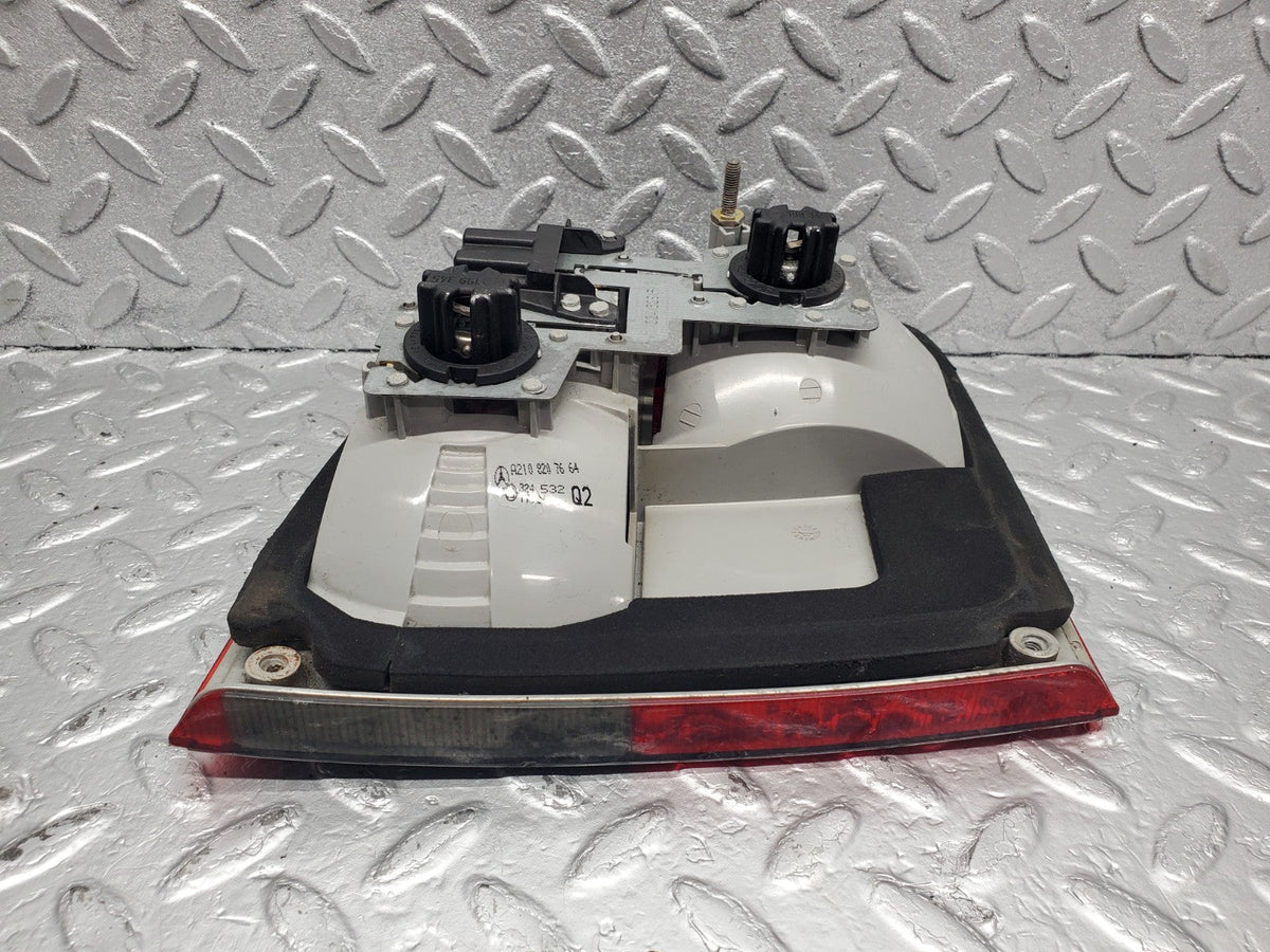 51226 Mercedes-Benz W210 Tail Light Right Side A2108207664