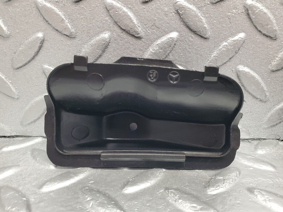 47107 Mercedes-Benz R129 320SL Coupe Windscreen Washer Nozzle Cover Pair