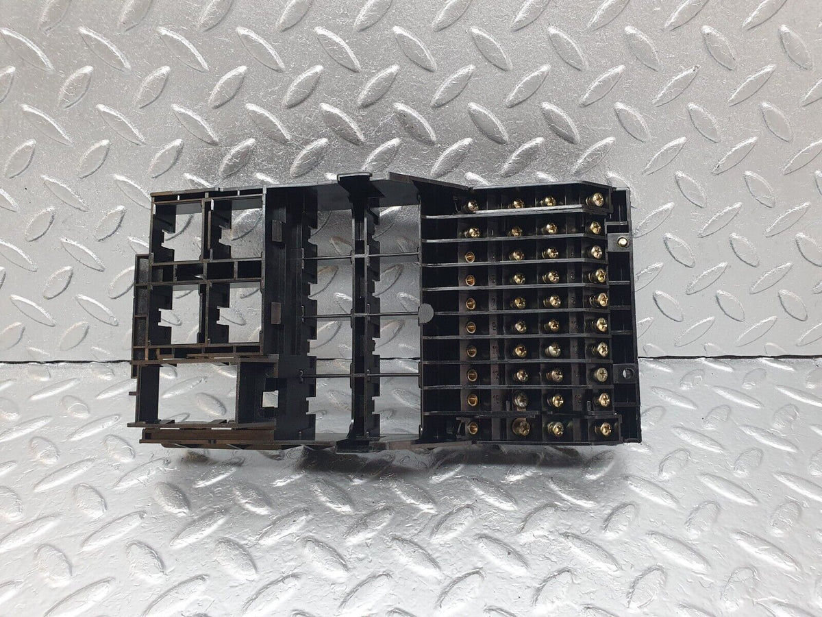 43592 Mercedes-Benz C126 380SEC Coupe Fuse Box A1265400550
