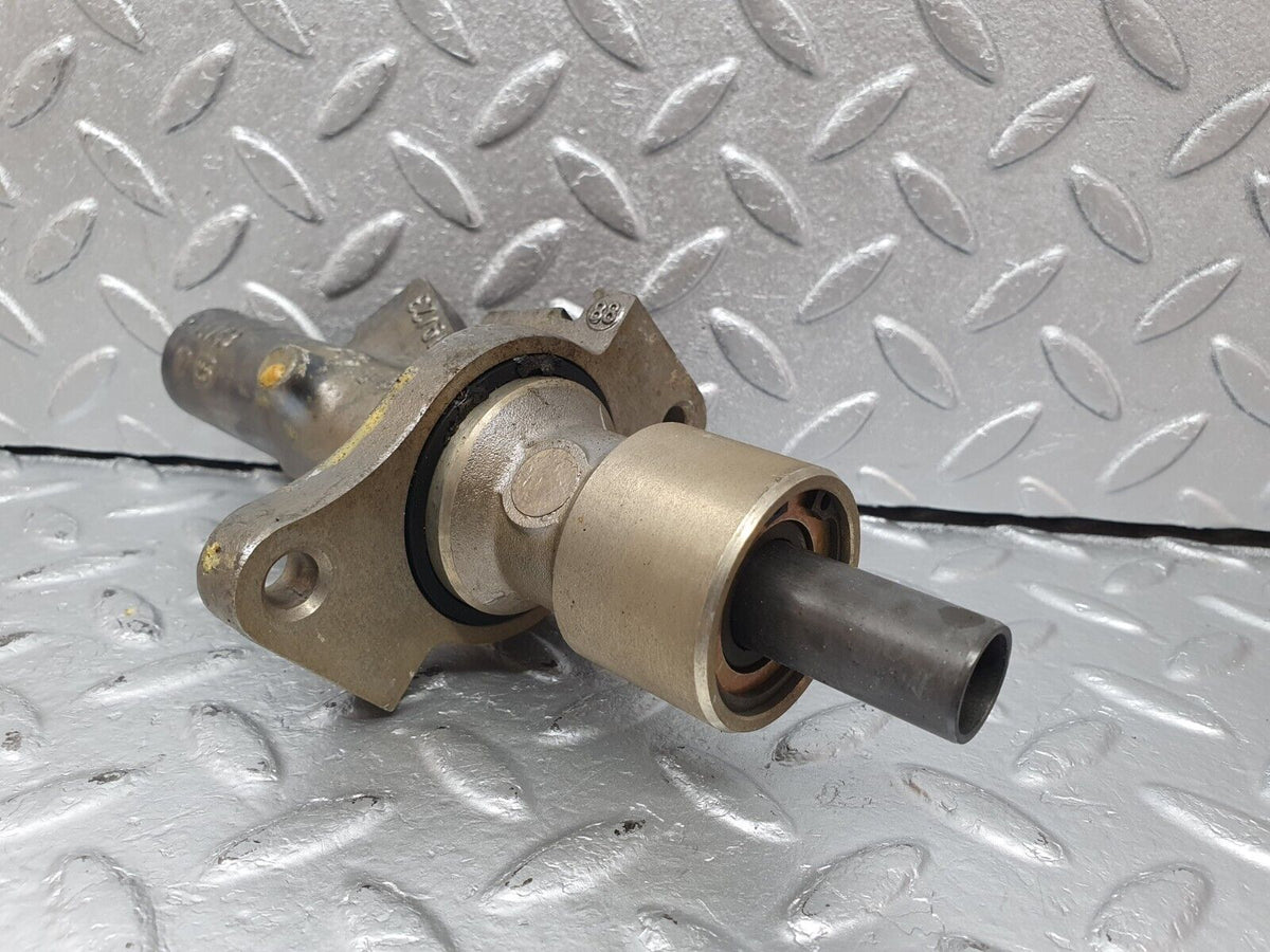41449 Mercedes-Benz W124 200E Brake Master Cylinder ATE
