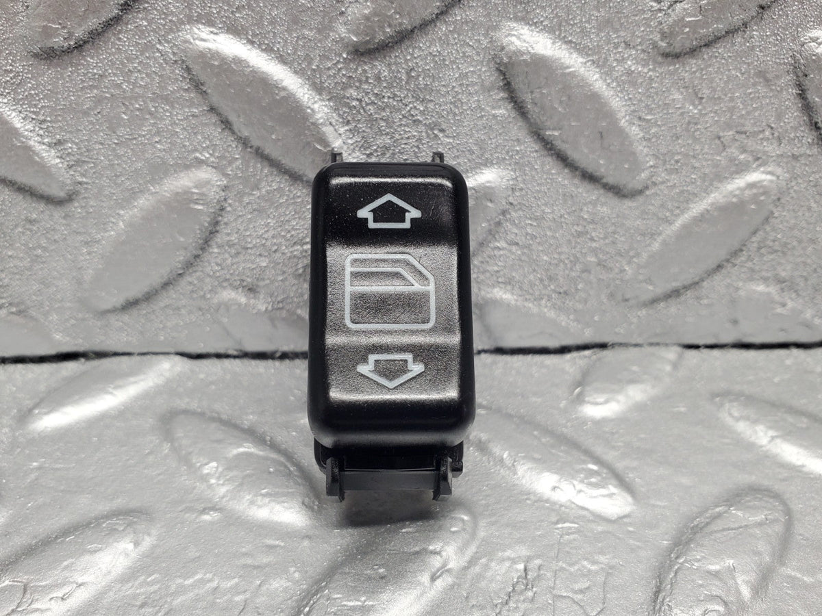 49106 Mercedes-Benz A124 320E Cabriolet Electric Window Switch Right Side A1248209410