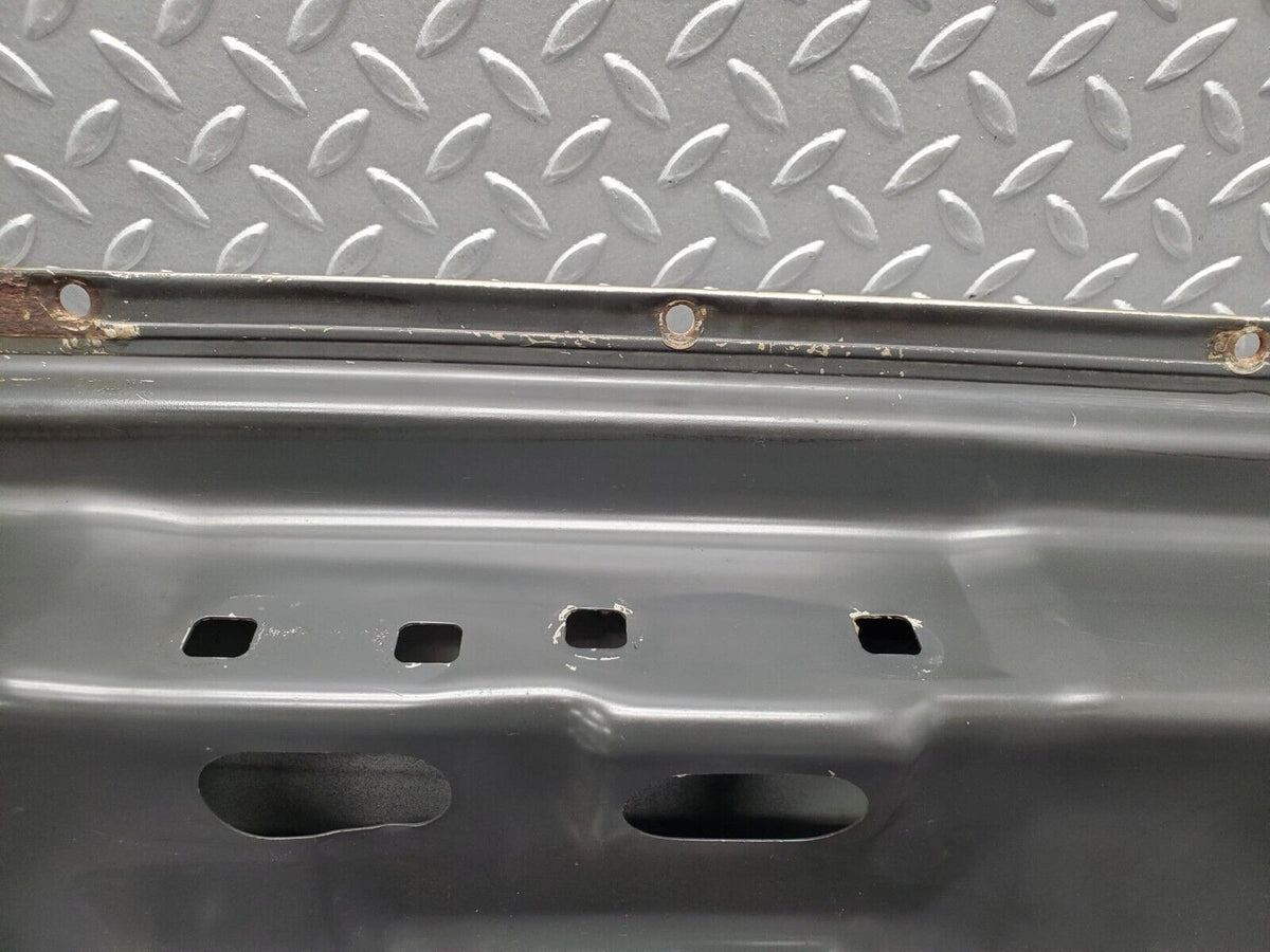 46100 Mercedes-Benz W126 420SE Boot Lid Trunk Door