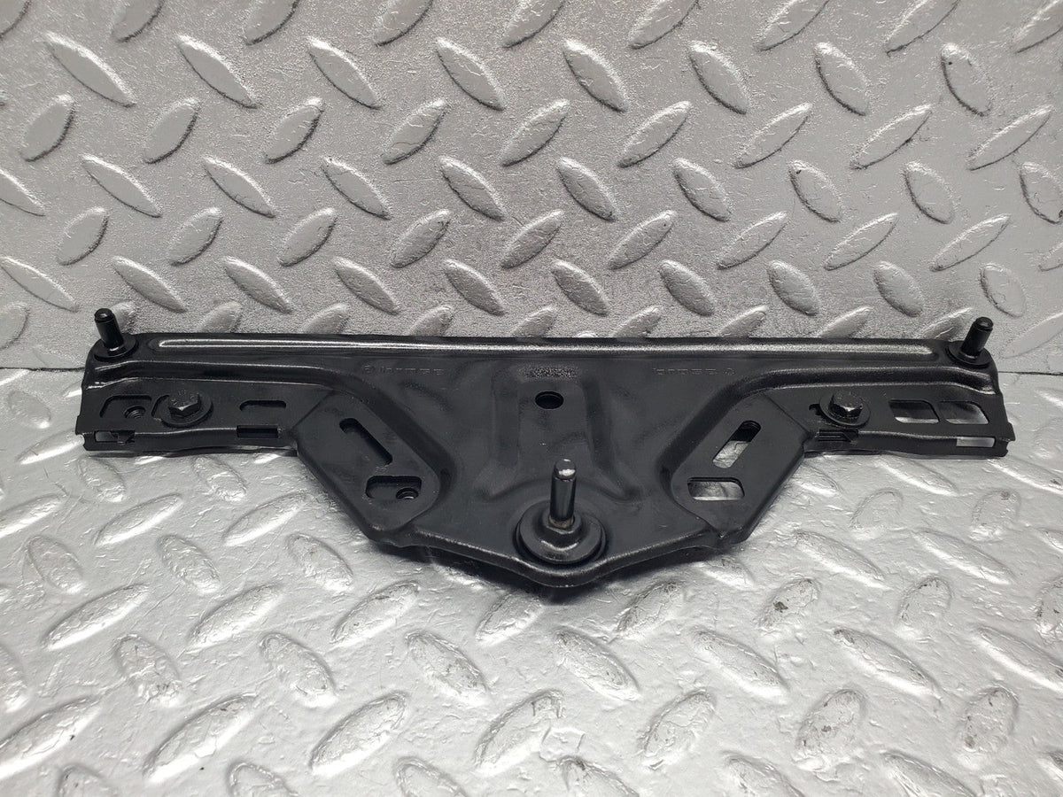 49431 Mercedes-Benz A124 320E Cabriolet Rear Left Power Window Regulator Bracket