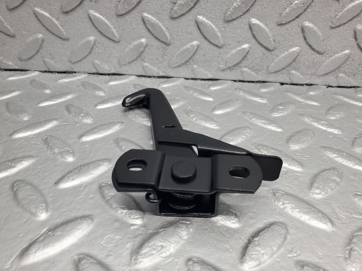 49627 Mercedes-Benz W113 Pagoda Bonnet Safety Latch