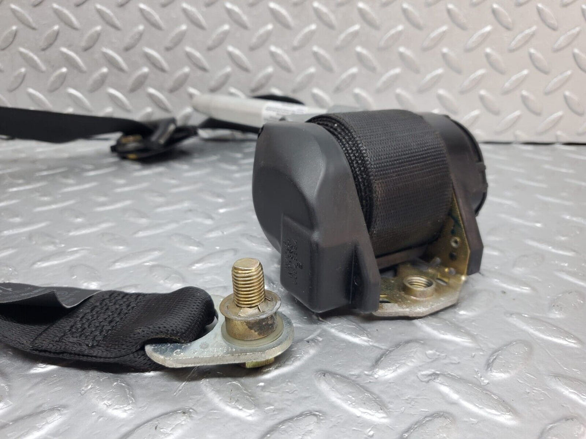 44837 Mercedes-Benz W124 220E Front Right Seat Belt With Buckle A1248600686
