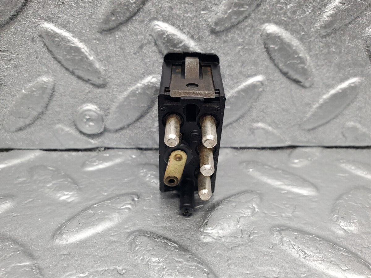 47645 Mercedes-Benz W201 190E 2.0L Rear Heated Window Switch A0008206010