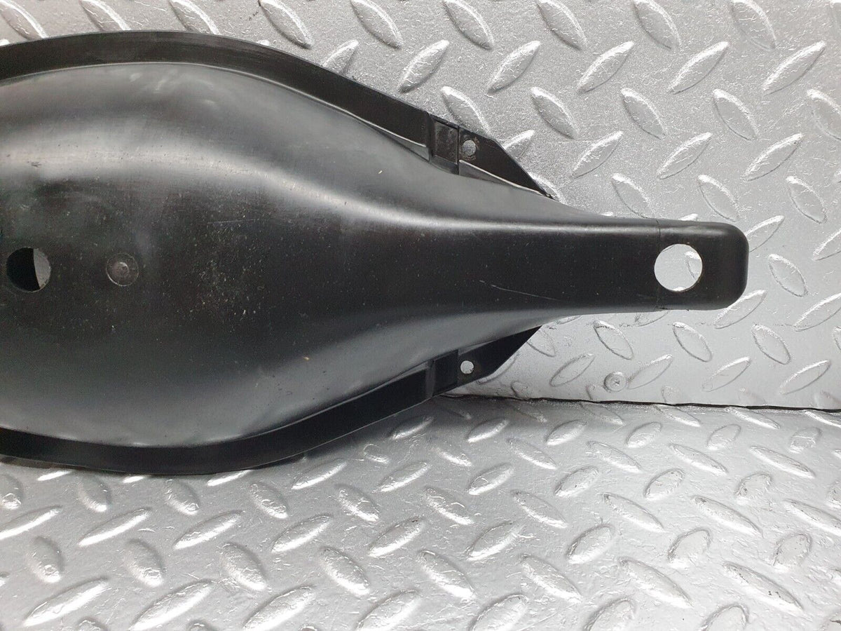 41779 Mercedes-Benz W202 C200 Rear Control Arm Cover 2x A1293520189 A1293520188