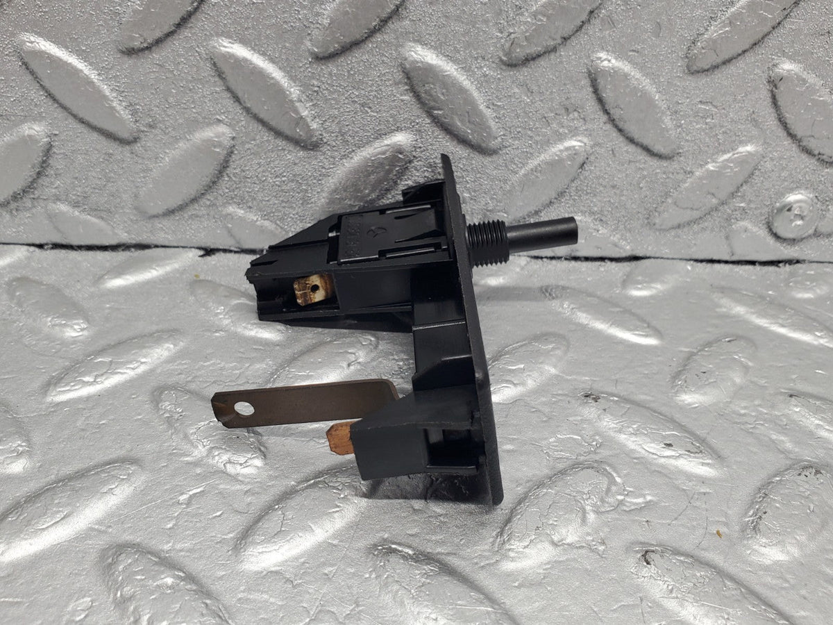 49654 Mercedes-Benz W126 Trunk Boot Light Switch A1158202511 A0008213152