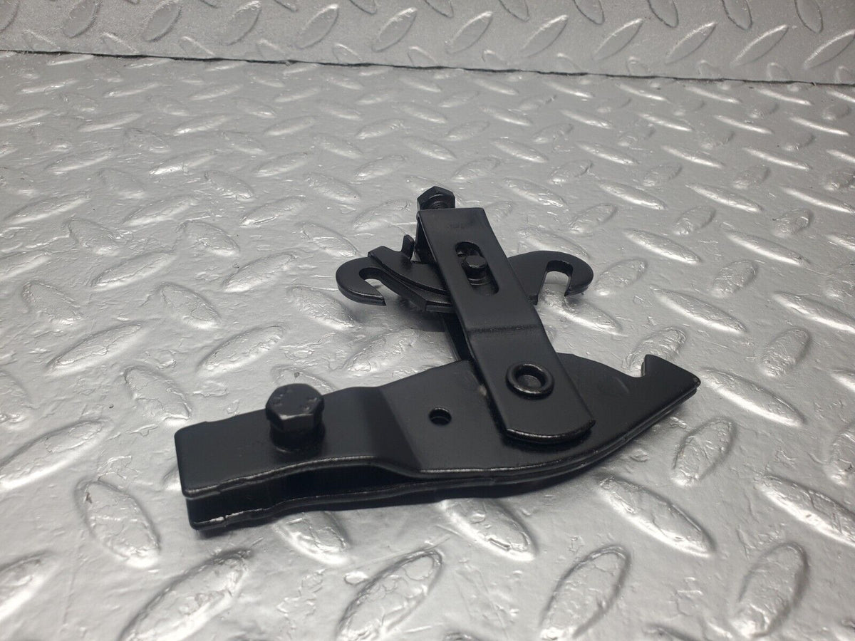 47243 Mercedes-Benz R129 320SL Coupe Handbrake Regulator