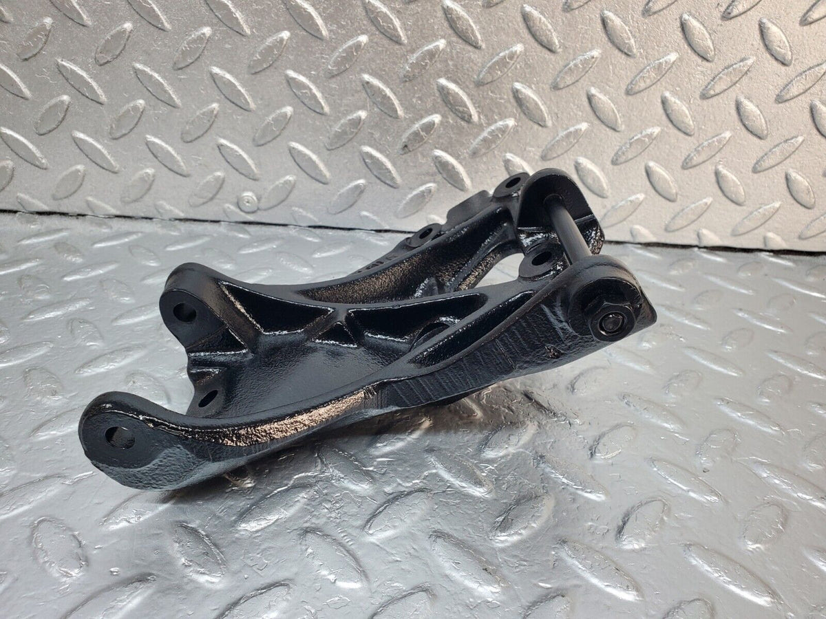 45362 Mercedes-Benz 280E M110.983 Alternator Generator Bracket A1101550435