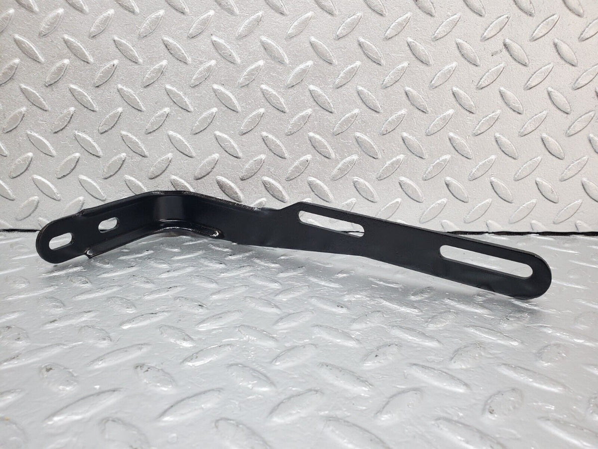 44884 Mercedes-Benz W124 220E Exhaust Bracket