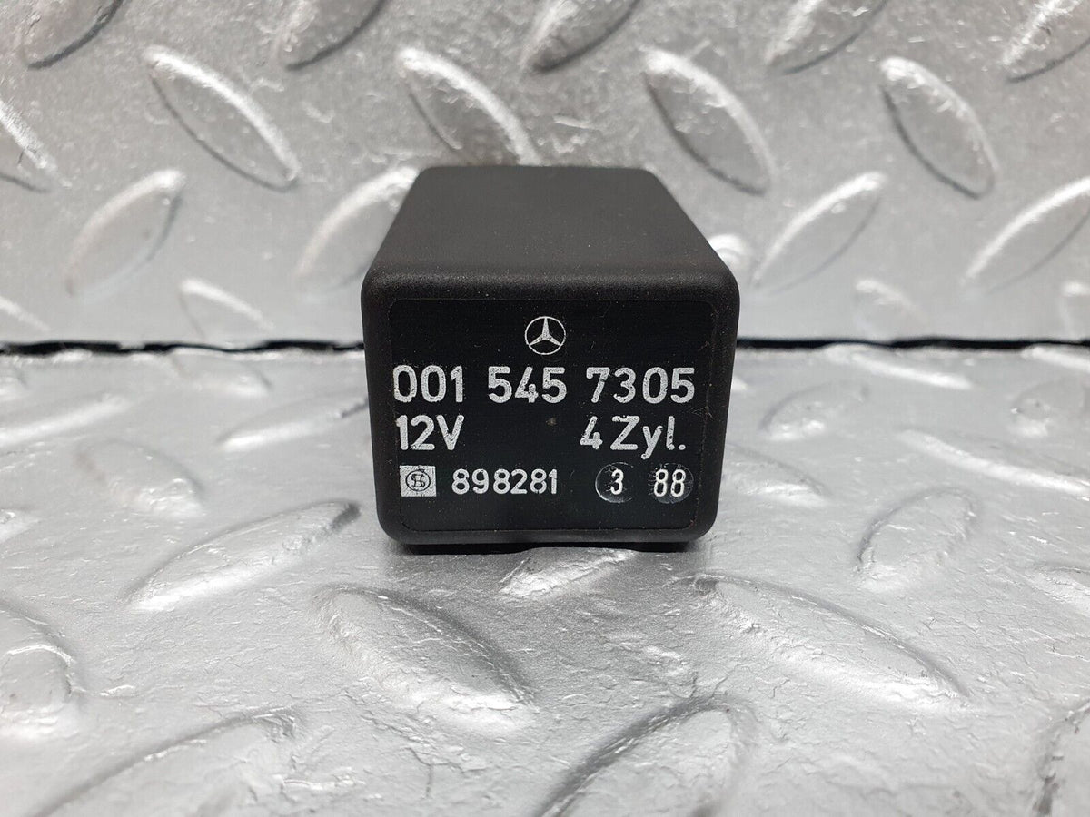 41639 Mercedes-Benz W124 200E Multi Purpose Relay A0015457305