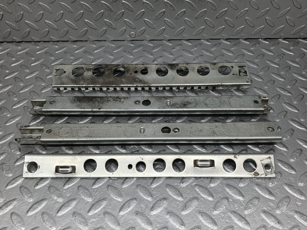 44181 Mercedes-Benz C123 230CE Coupe Front Right Seat Rail Pair