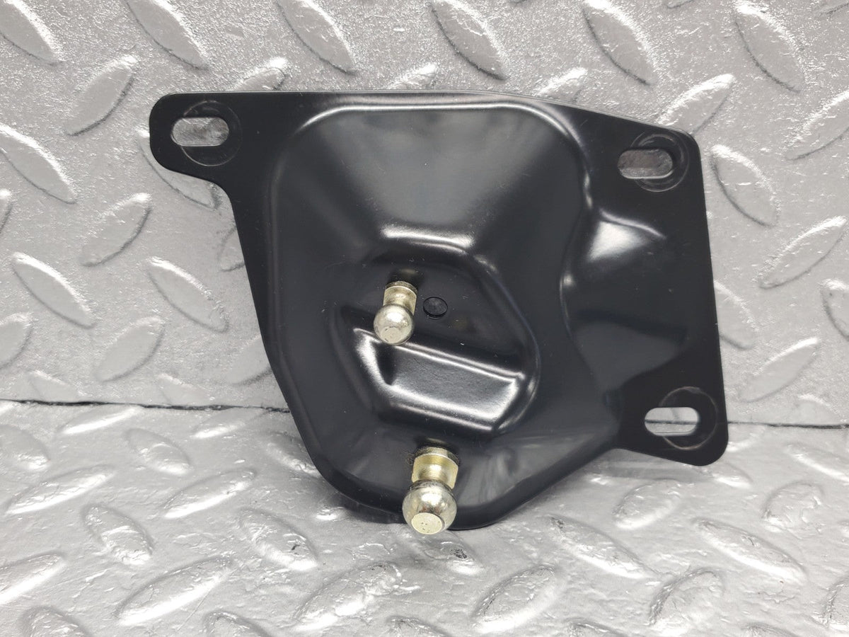 49100 Mercedes-Benz A124 320E Cabriolet Soft Top Support Bracket Left Side