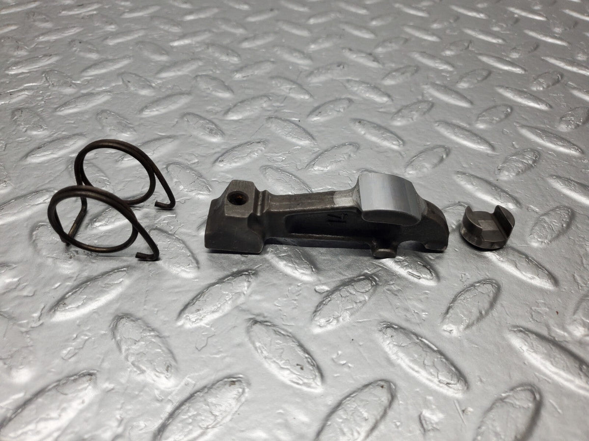 48865 Mercedes-Benz W108 Valve Rocker Arm With Retaining Spring & Tappet