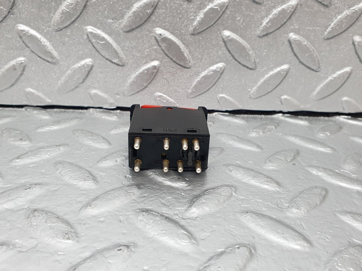 43656 Mercedes-Benz C126 380SEC Coupe Hazard Warning Light Switch A0008209010