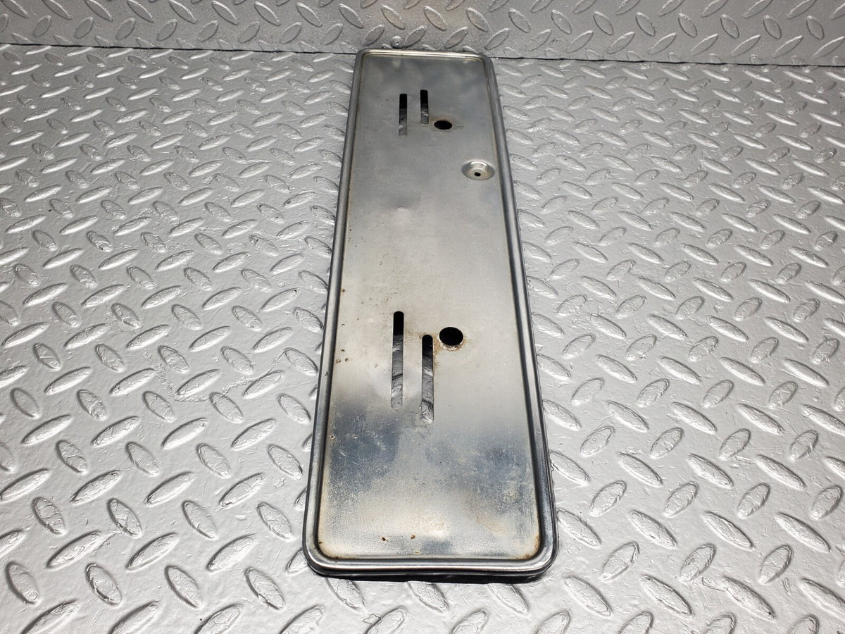 48578 Mercedes-Benz W108 Front Number Plate Holder