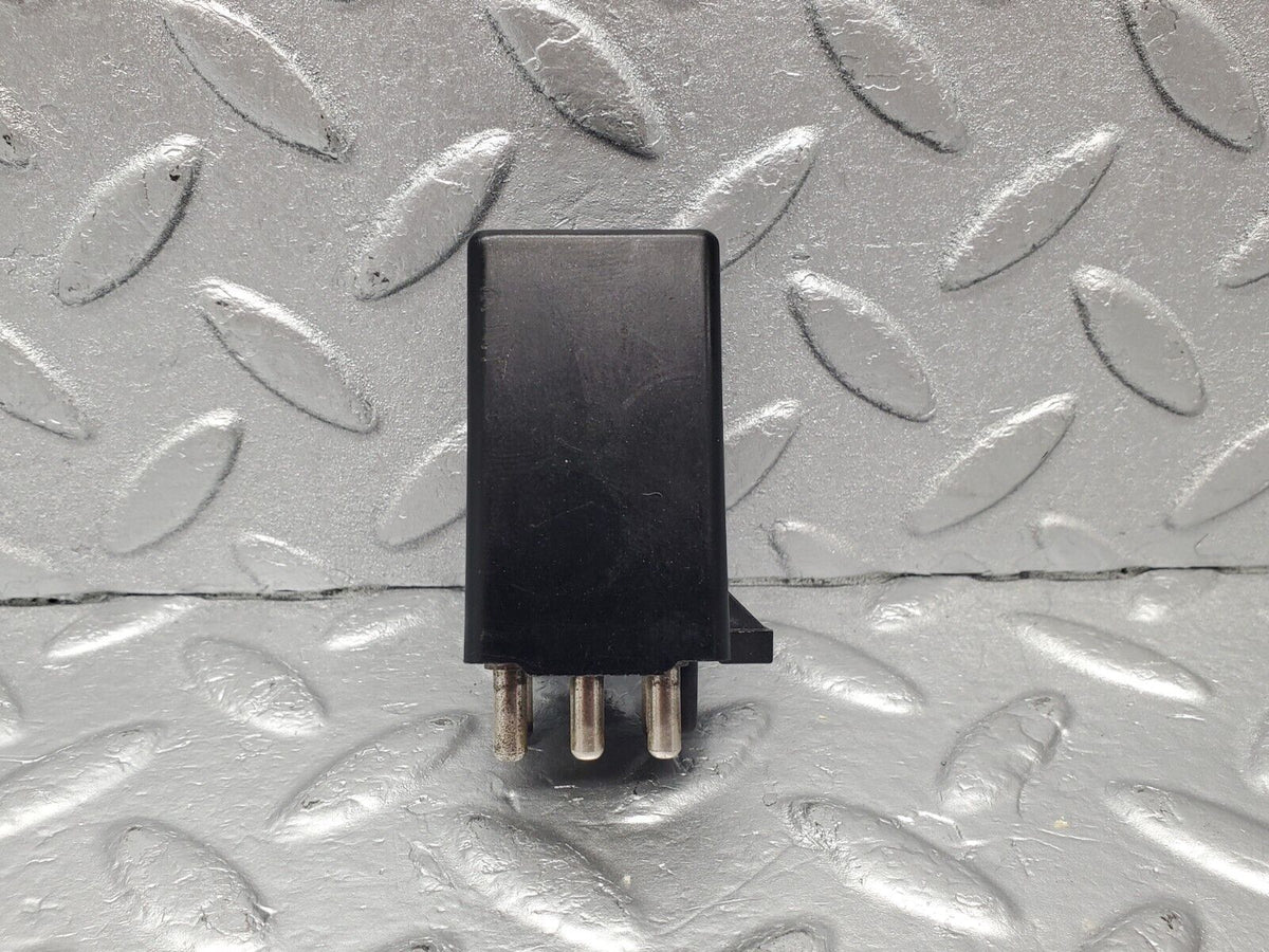 46488 Mercedes-Benz C123 280CE Coupe Intermittent Wiper Relay A0008210863