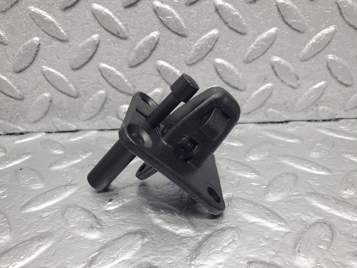 50703 Mercedes-Benz W108 280SE 3.5 Bonnet Lock Catch