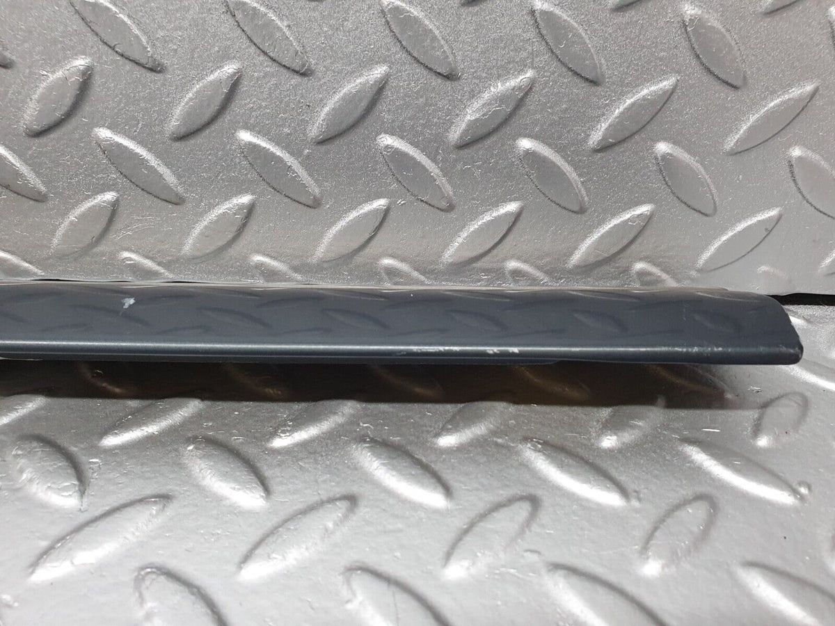 41805 Mercedes-Benz W202 C200 Front Left Door Centre Moulding Trim A2026909362