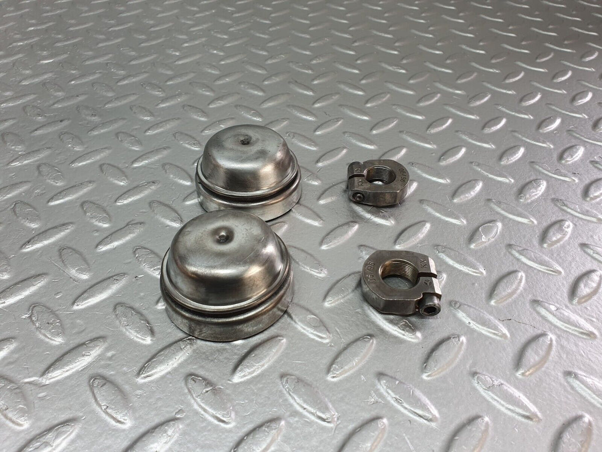 41886 Mercedes-Benz W202 C200 Wheel Hub Locking Cap Sets