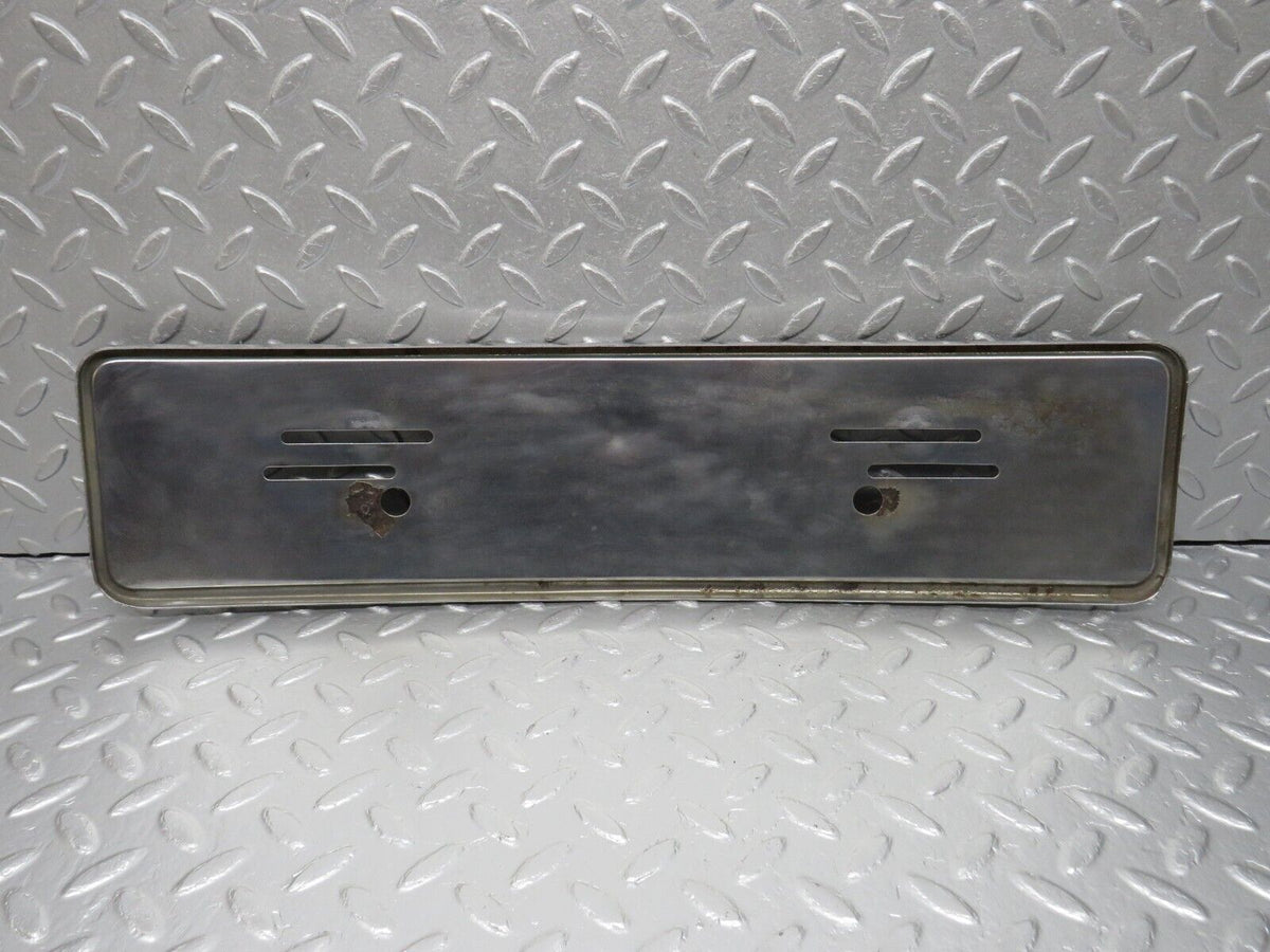 40663 Mercedes-Benz W123 300D Front Chrome Number Plate Holder