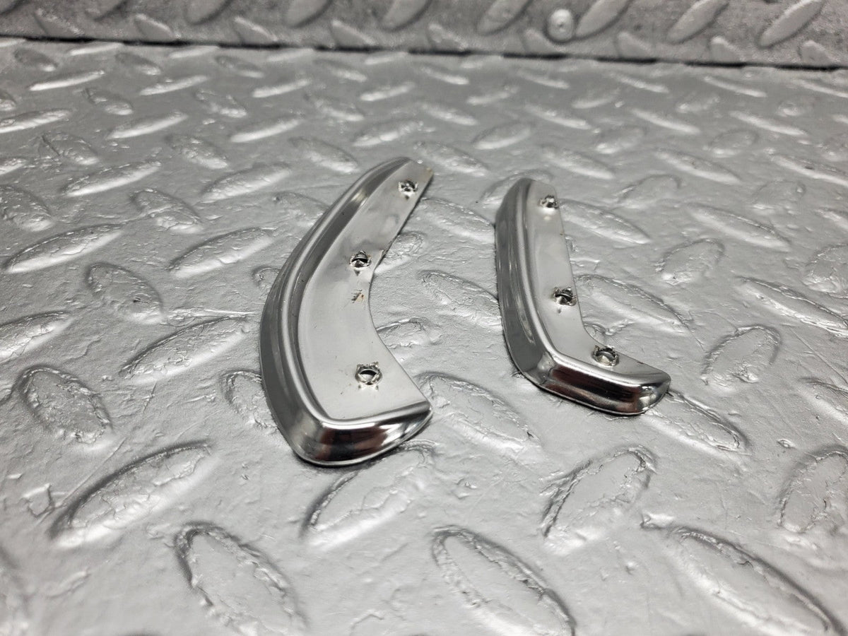 50533 Mercedes-Benz W108 280SE 3.5 Interior Door Handle Chrome Trim Pair Right