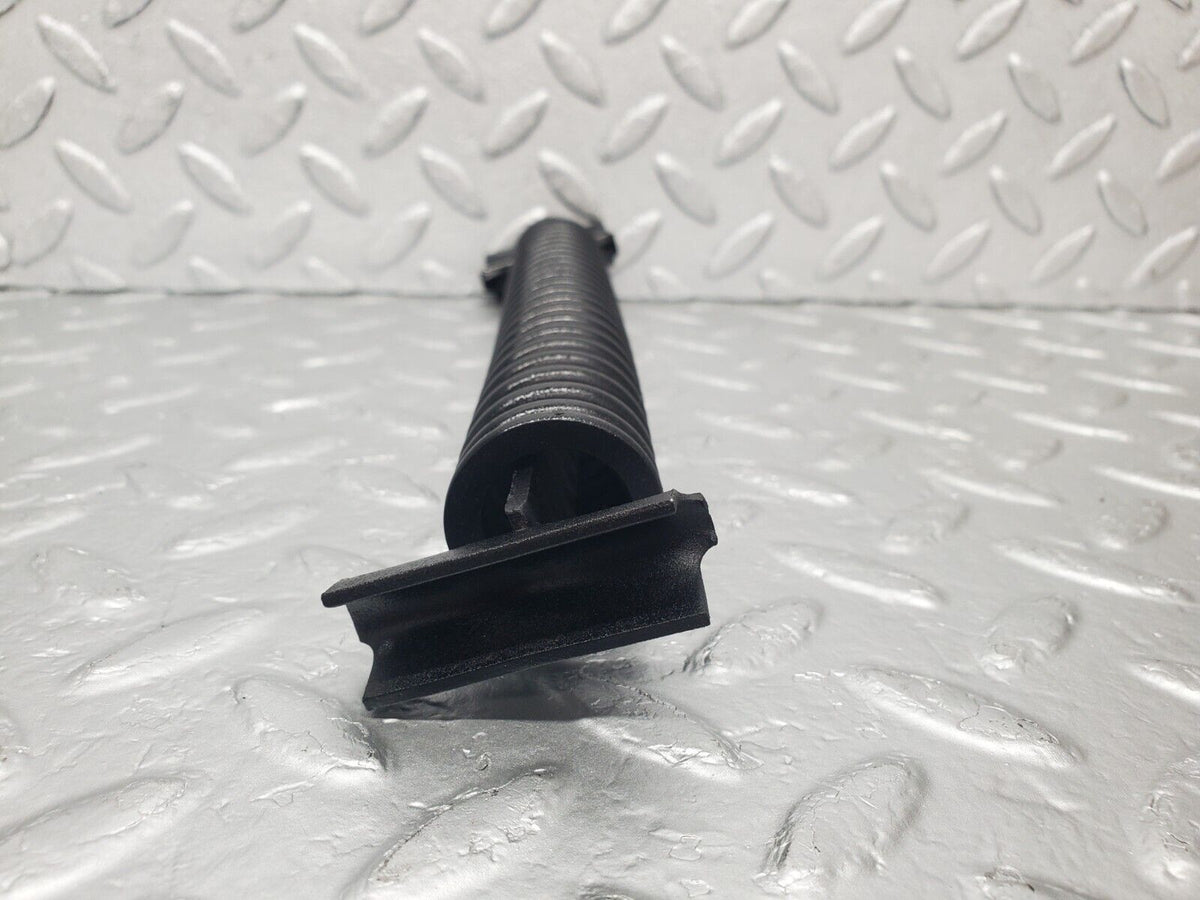 46131 Mercedes-Benz W105 PONTON Trunk Lid Hinge Spring