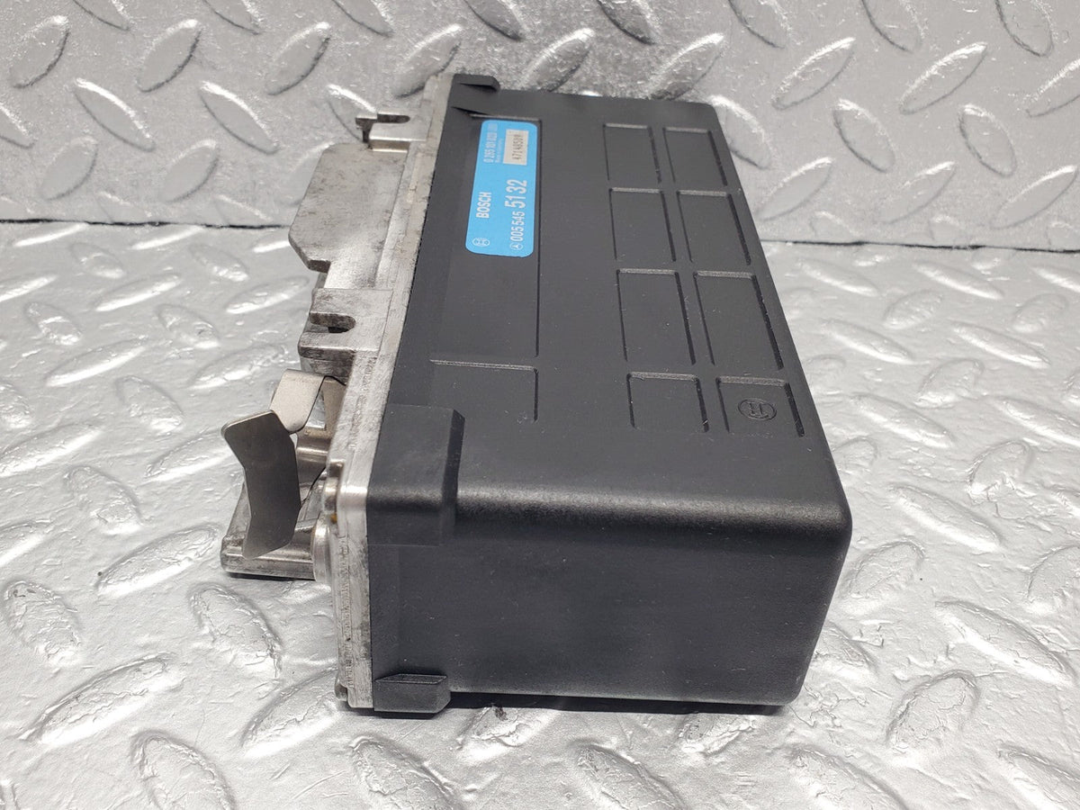 49087 Mercedes-Benz A124 320E Cabriolet ABS Control Unit Bosch A0055455132 0265101020