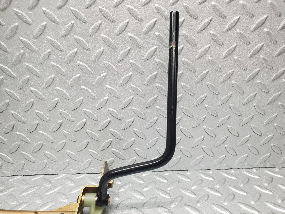 49871 Mercedes-Benz R107 380SL Accelerator Pedal Linkage