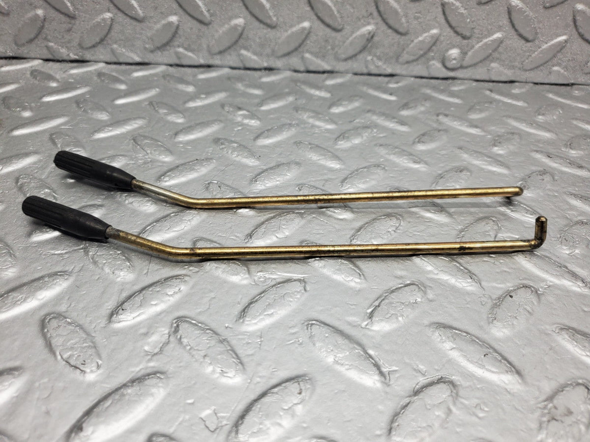 49384 Mercedes-Benz A124 320E Cabriolet Front Door Lock Knob Pair