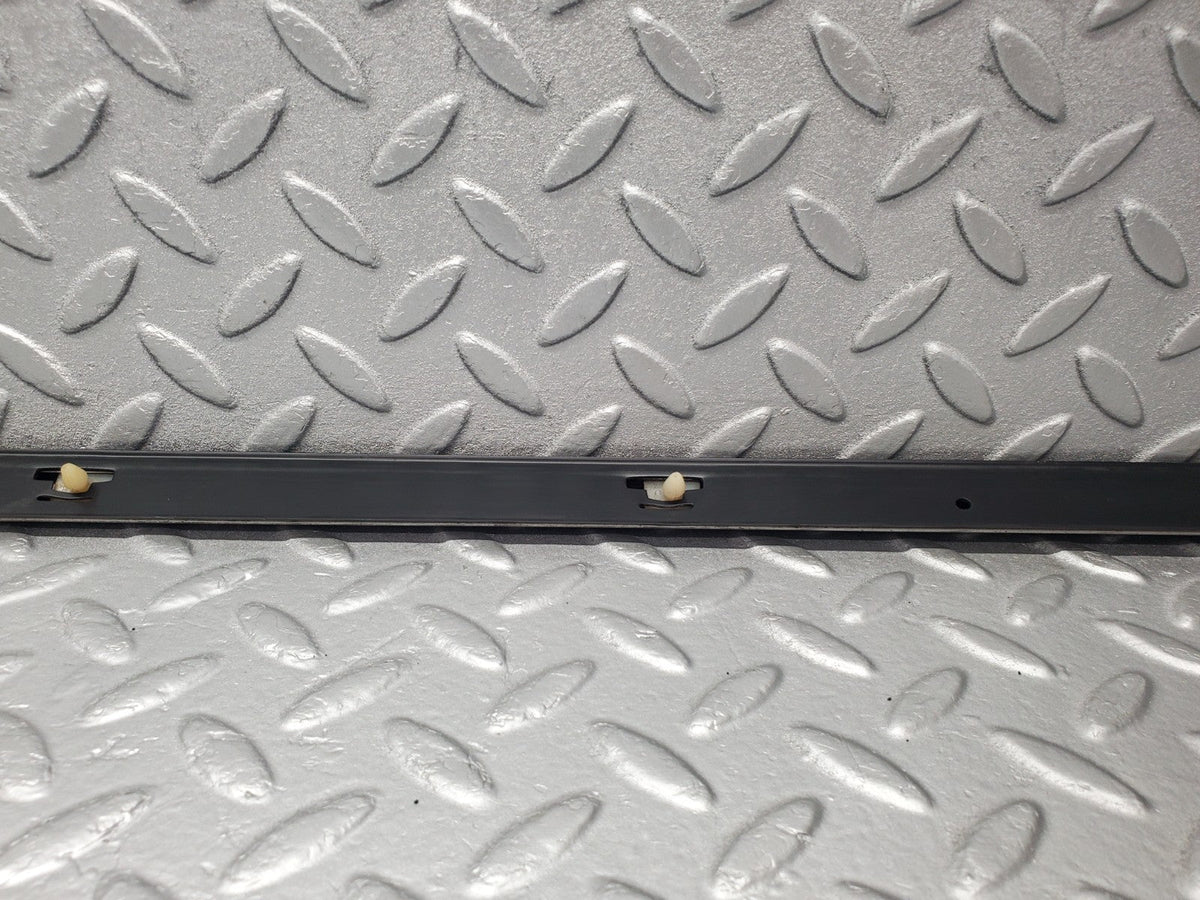 50744 Mercedes-Benz W108 280SE 3.5 Front Left Fender Wing Centre Moulding Trim