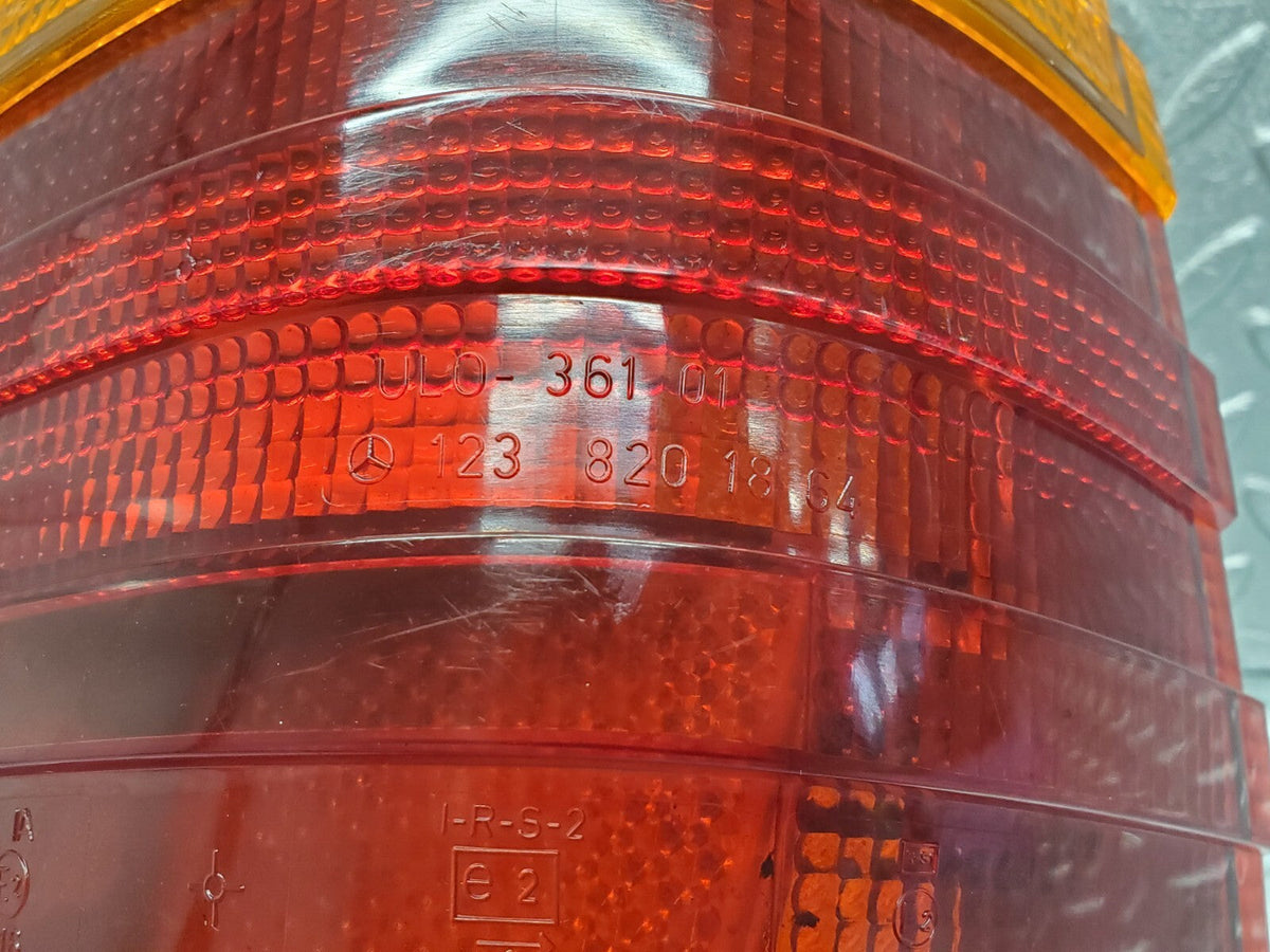 48687 Mercedes-Benz S123 Wagon Tail Light Right Side A1238201864