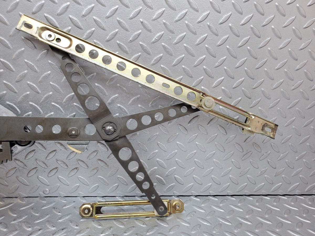 44412 Mercedes-Benz W123 280E Front Left Power Window Regulator A1237202746 A1267250311