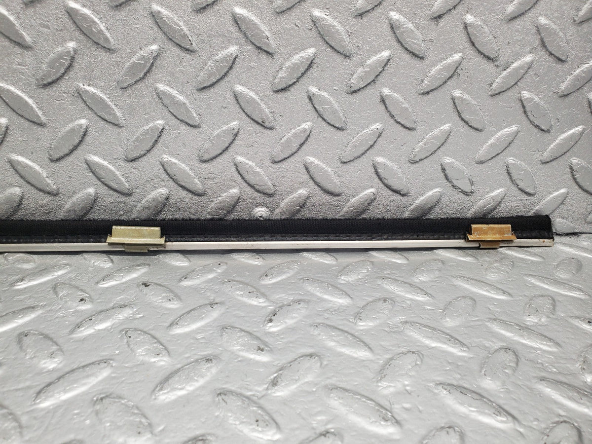 50735 Mercedes-Benz W108 280SE 3.5 Front Left Door Window Sealing Rail Strip