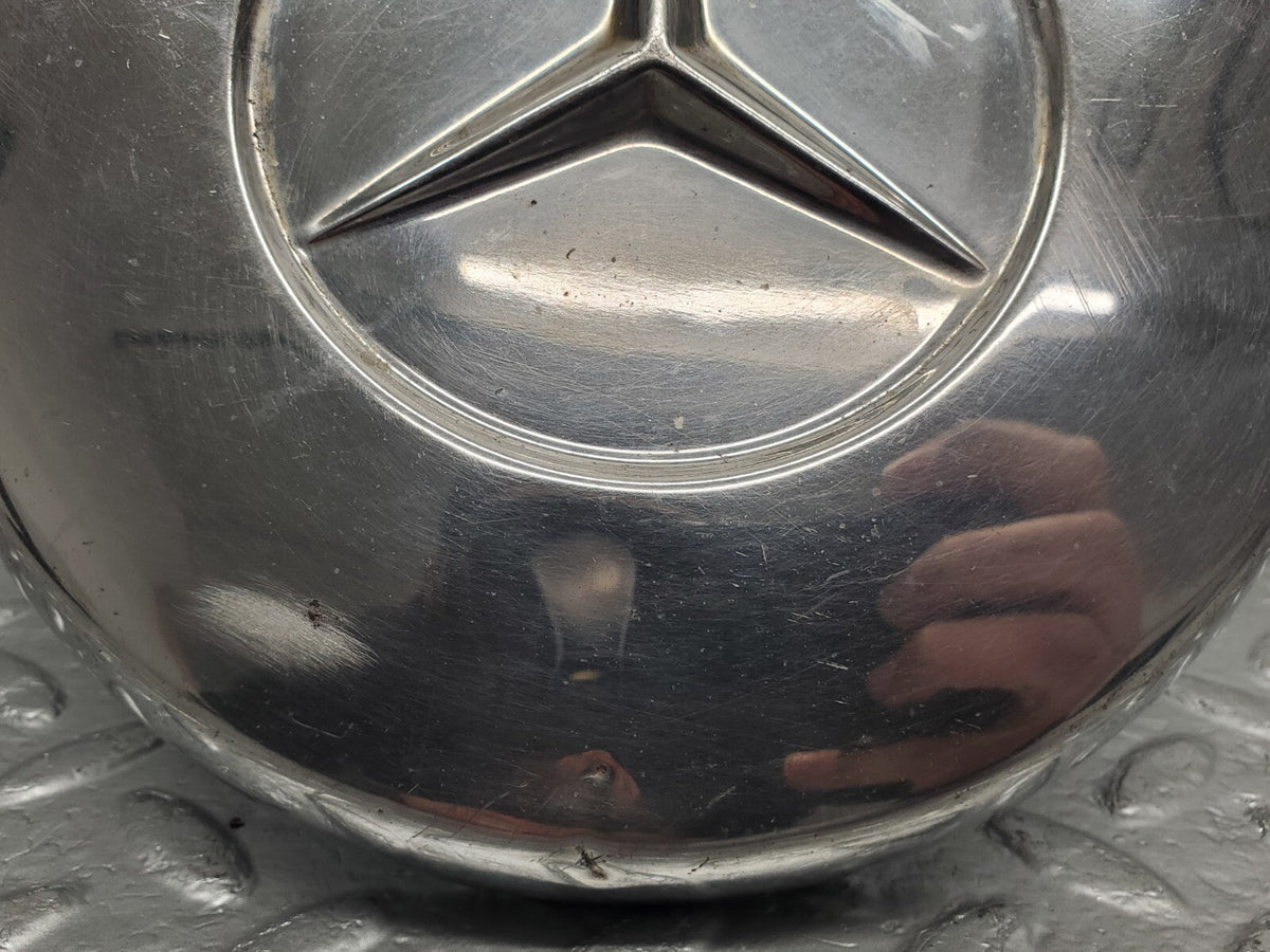 48390 Mercedes-Benz Chrome Wheel Hub Cap