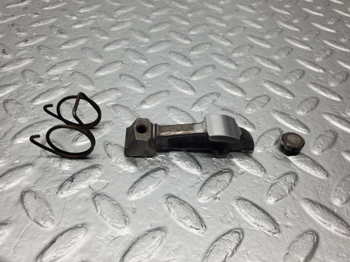 48859 Mercedes-Benz W108 Valve Rocker Arm With Retaining Spring & Tappet