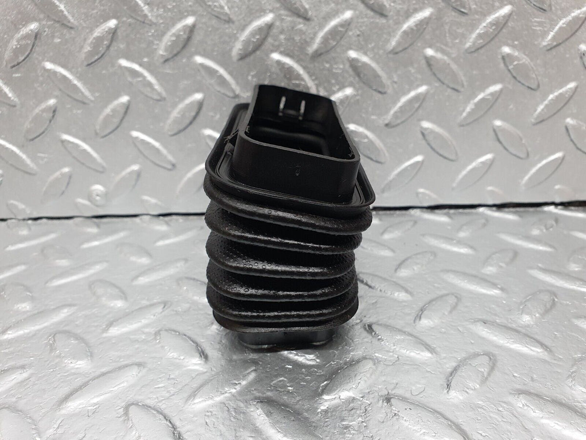 41843 Mercedes-Benz W202 C200 Front Door Wire Protector Rubber A2028210097