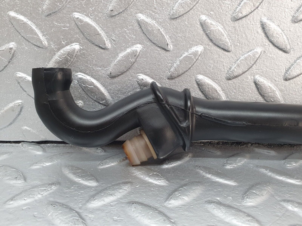43667 Mercedes-Benz C126 380SEC Coupe Air Intake Hose Pipe A1160942082