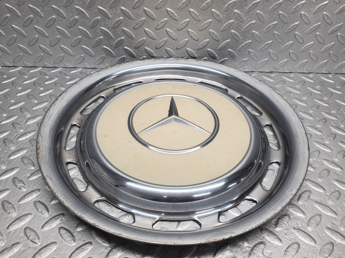 48400 Mercedes-Benz Wheel Trim Hub Cap 14"